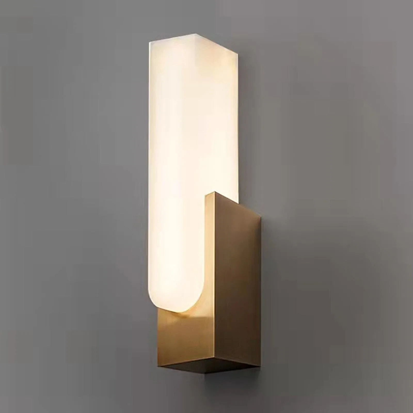 Agatha Wall Lamp