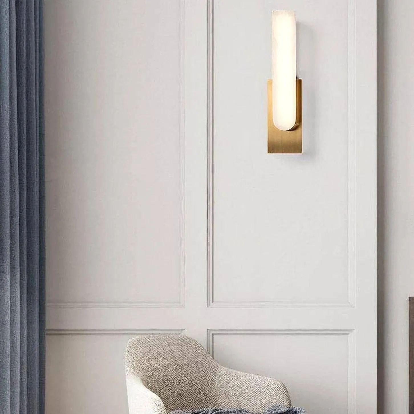 Agatha Wall Lamp