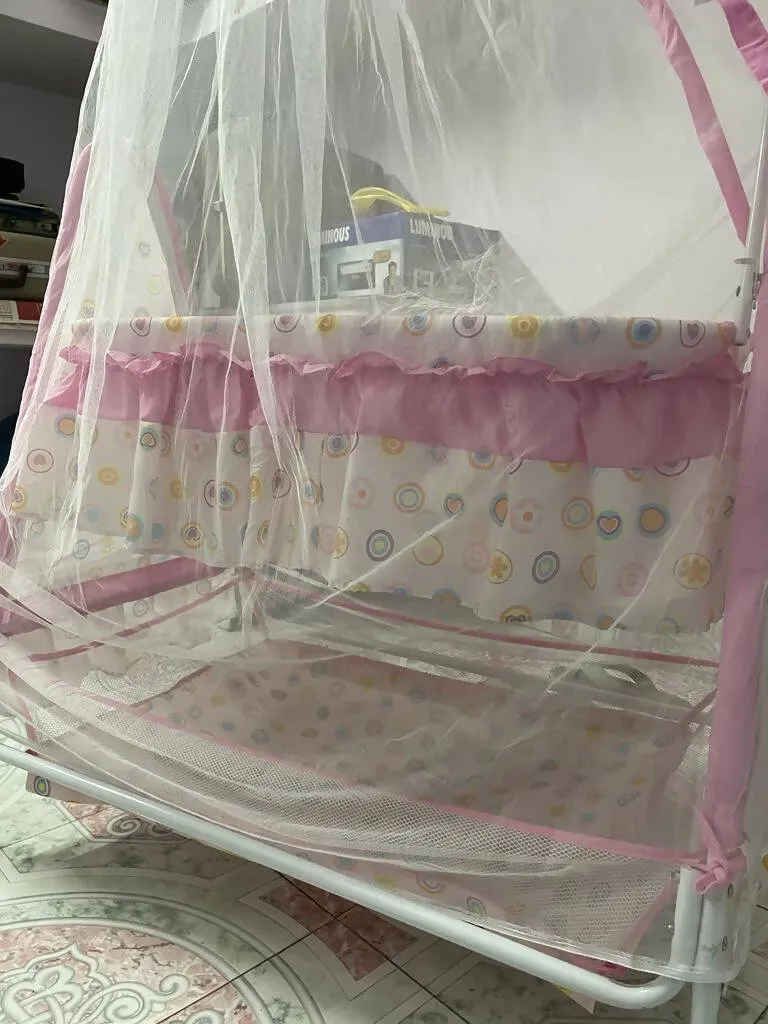 BABY'S Cradle with Mosquito Net