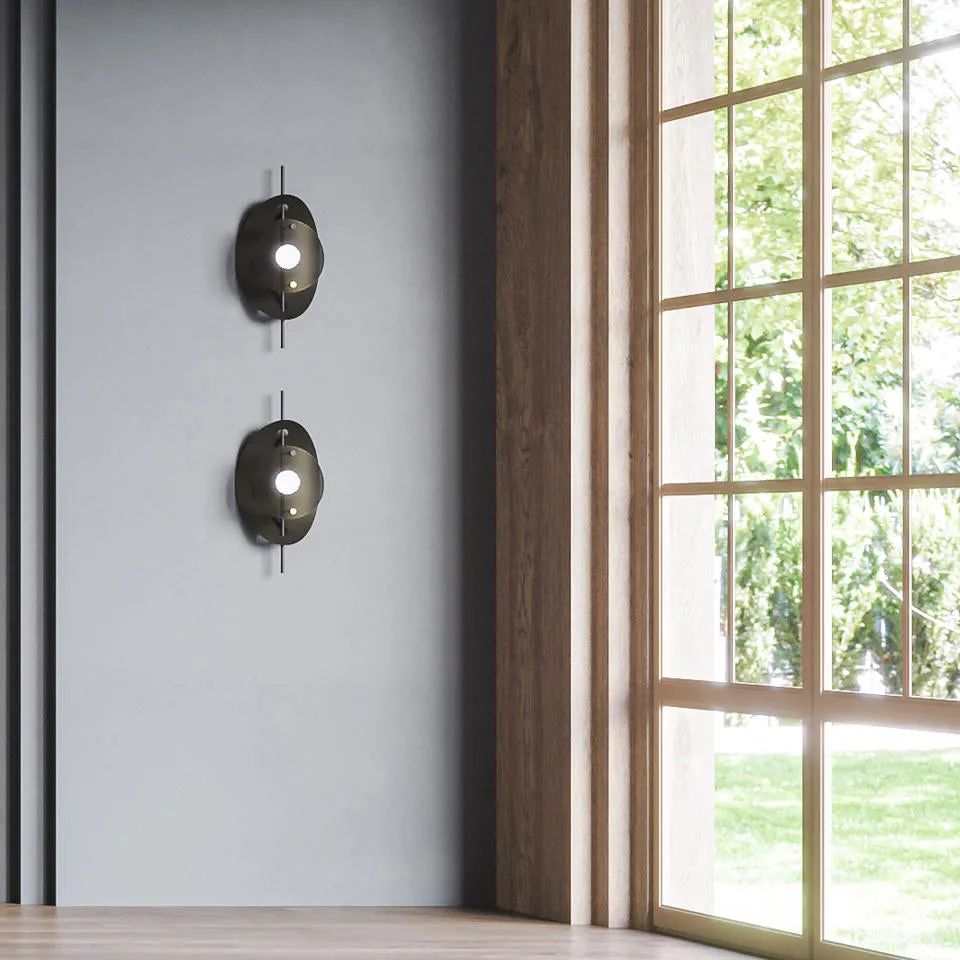 Corolle Wall Lamp