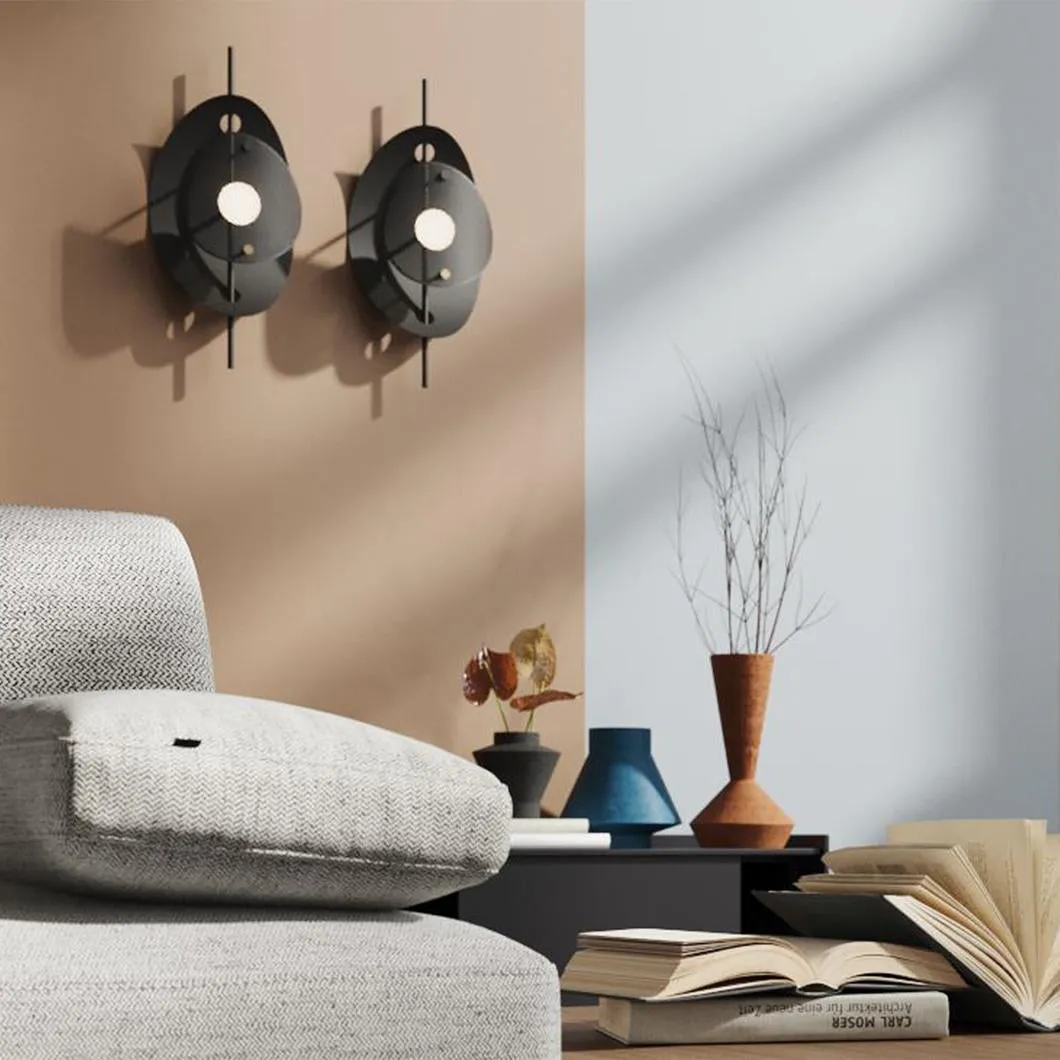 Corolle Wall Lamp