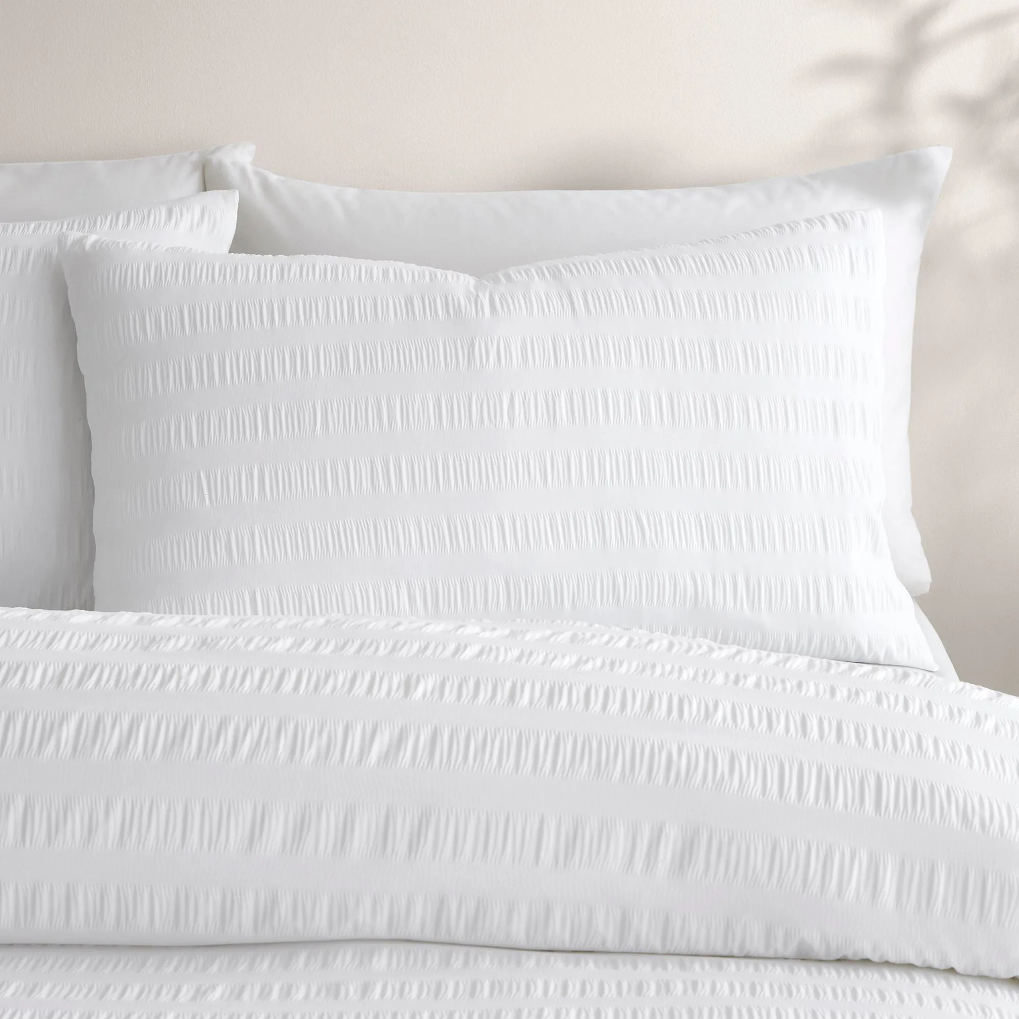 Honley Seersucker Duvet Cover Set by Serene in White