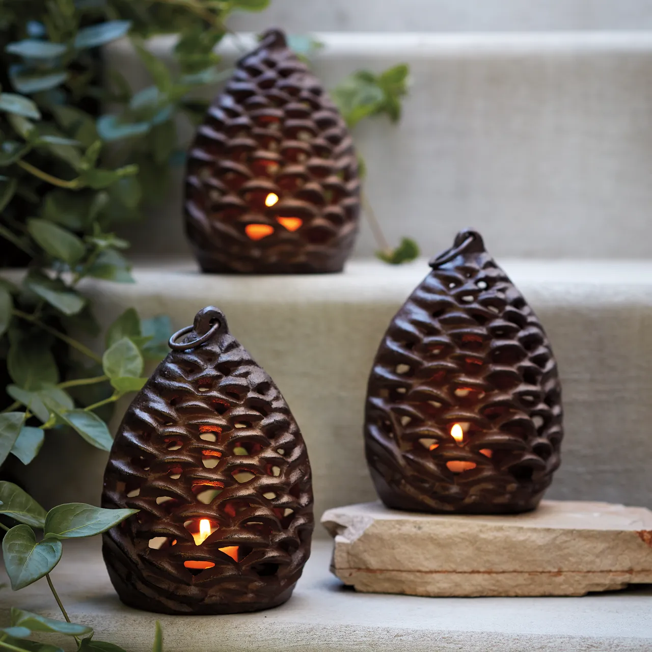 Pinecone Tealight Lantern